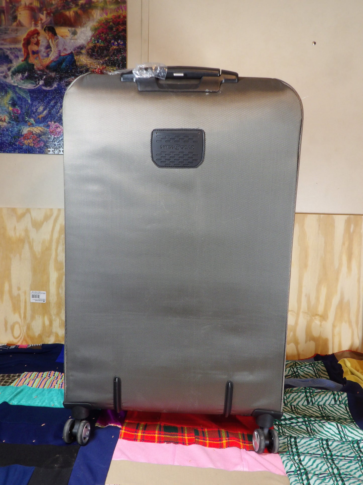SWISSGEAR Zurich Softside Large Checked Suitcase - Pewter